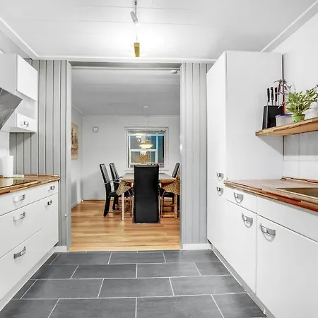 Pet Friendly In With Wifi * Blavand