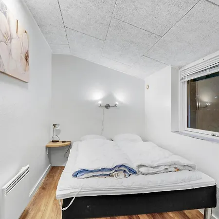 Pet Friendly In With Wifi Holiday home *