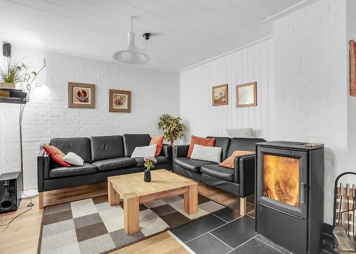 Pet Friendly In With Wifi Blåvand